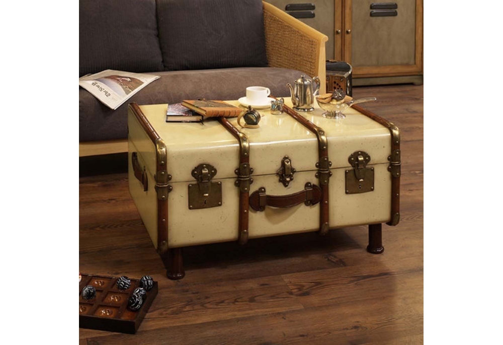 steamer-trunk-coffee-table