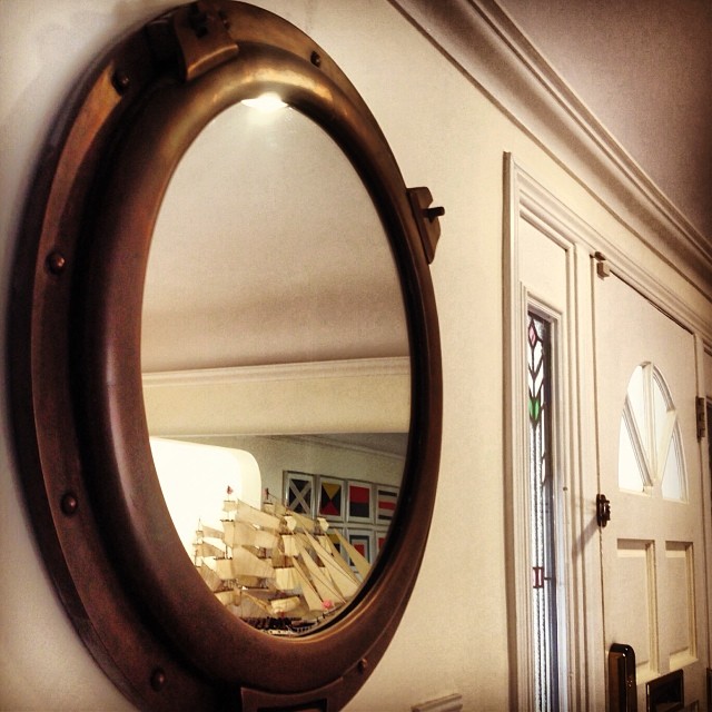 porthole-mirror