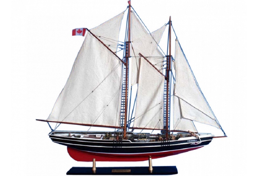 famous-canadian-schooner-model-ship