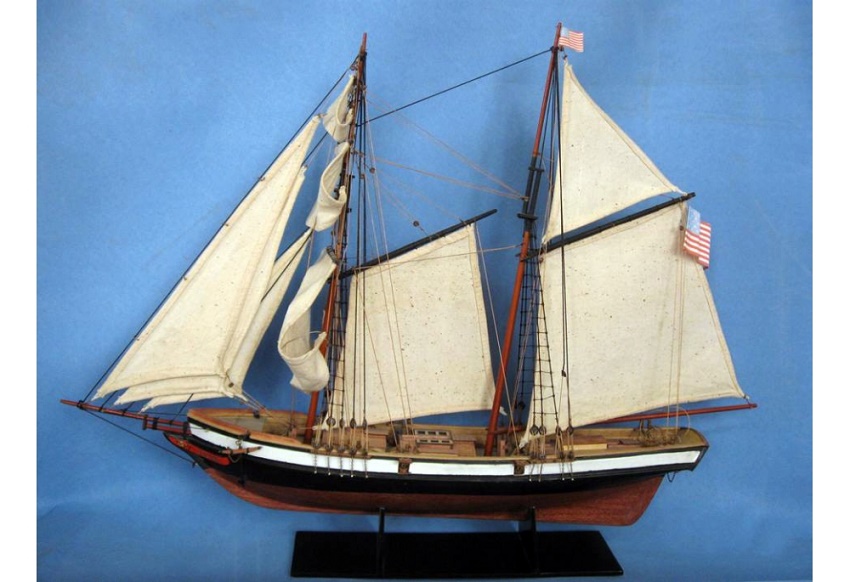 topsail-schooner-model-lynx